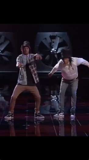 Les Twins got it going on! 💓🔥 | World of Dance