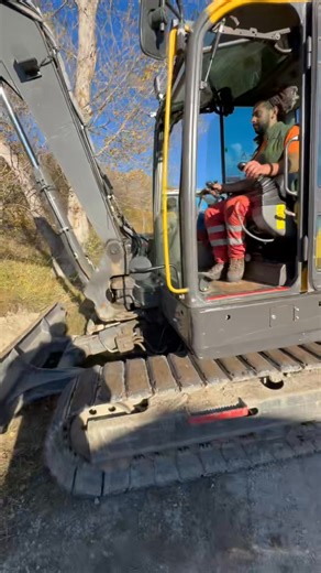 20K views · 365 reactions | Chianocco ( Torino ) Consulenza per diagnosi problematiche e tarature Volvo ECR88D Grado di difficoltà: Normale | Massimiliano Cremonini | Facebook