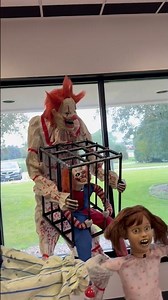 The one at the end is for sure the scariest! #spookyseason #halloween #animatronics #animatronic
