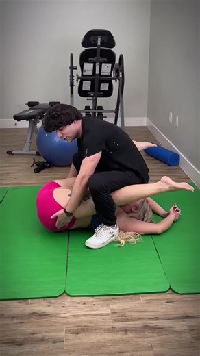 #stretch #stretching #stretchmarks #flexibility #health #fitness #gym #yoga #certified #licensed #fyp #fypシ #fypシ゚viral #foryoupage #tiktok #trending