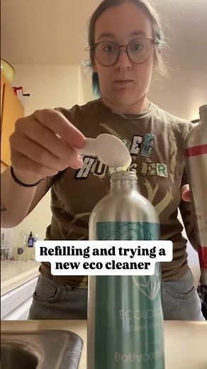 Trying out a new zero waste cleaner!