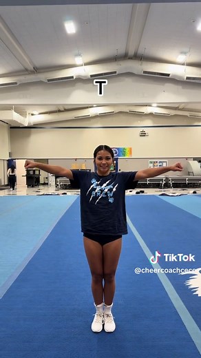 Essential Cheer Motions for High School Tryouts