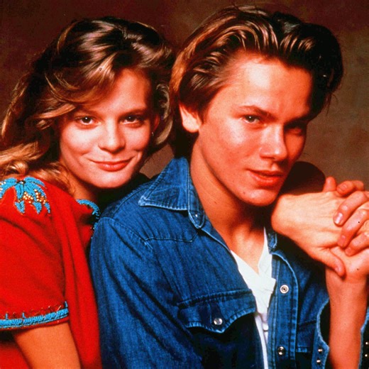 River Phoenix’s Ex Martha Plimpton Makes Rare Comment About Romance