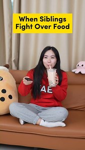 77K views · 3.9K reactions | Do you always fight over food with your sibling? #yaey #sibling #food #sister #fight #pizza #pasta | Im_siowei | Facebook
