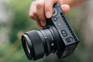 シグマ 90mm F2.8 DG DN Contemporary レビュー｜より印象的に切り取る一本 | ShaSha