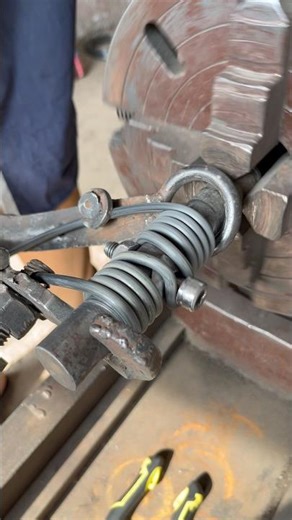 How to make a double sided spring on a vintage lathe machine #youtubeshorts
