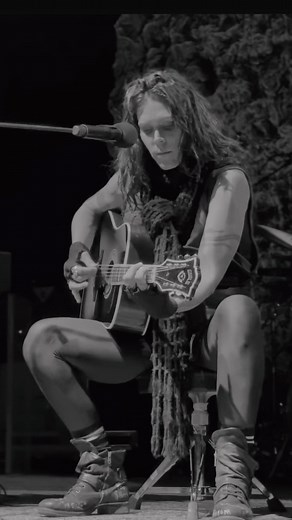 “Boogeyman” - #Soundcheck in Berlin 🎤 #TourLife #Songwriter | Beth Hart