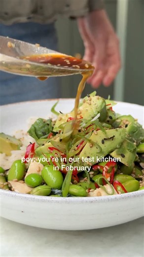 Deliciously Ella on Instagram: "January absolutely flew by and somehow we’ve already found ourselves in the second month of the year ✨✨ With it comes a fresh wave of recipe ideas, seasonal inspiration and a calendar full of little moments worth celebrating. From Pancake Day to Valentine’s Day (and everything in between), the dishes and gentle hum of activity coming out of the test kitchen recently have been bringing so much joy to the whole Deliciously Ella team ☺️ We’ve been leaning into comfor