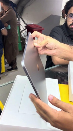 Ipad Air 13 Inch M2 chip #unboxing shop #G112 Amma tower Sadder #karachi #mobiletone #03323688933