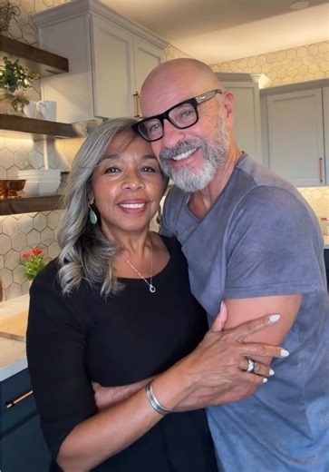 All done! ✅ Sometimes changing the decor, or rearranging things is all the refreshing you need to have a new outlook on life! Comment Kitchen below if you love these appliances. This kitchen refresh makes it feel like we're in a new home! We're loving the colors and the vibe, and I'm loving cooking in my new kitchen! Let me know your thoughts in the comments below. Are you doing anything to refresh any rooms in your house? Powder room is next! Cheers!🥂 #kitchendesign #kitchenrenovation #silvers