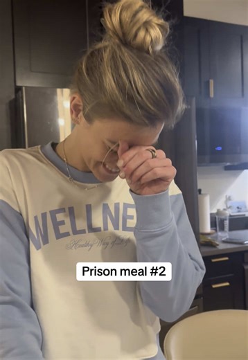 Hilarious Take on Prison Meals and Cooking
