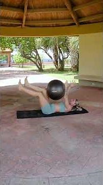 DEMO: STABILITY BALL DEAD BUGS #coreexercises