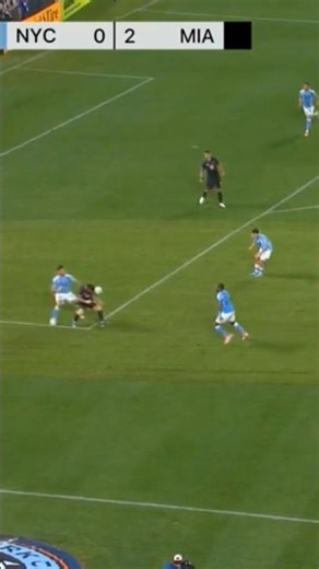 Lionel Messi Imposing Dribbles 💎 2025/26