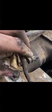 How to remove and install Bobcat T870 tensioner pulley while in machine