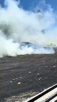 Kandos 2026: Holden Ute Sends it on the Burnout Pad! 💨