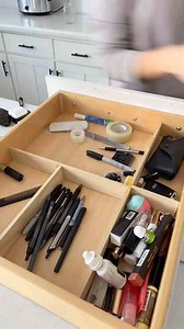 Quick Junk Drawer Organizing