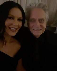 Back stage at this years Golden Globes. 😘 | Catherine Zeta-Jones