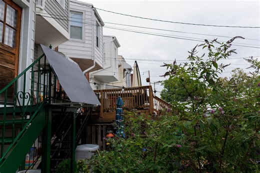 Plug-in solar panels can help lower electric bills. Will CT make them legal?