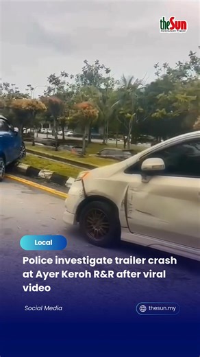 29 Dec 2025: A trailer reportedly collided with three parked vehicles at the Ayer Keroh R&R on 28 December 2025, leaving a Perodua Alza and other cars damaged. Footage shared on social media shows the trailer hitting and dragging the cars as it attempted to enter the rest area. Police are investigating the incident. Click the link in bio @theSundaily to read the full story #theSun #theSunMY #AyerKerohRRCrash #ViralVideo | The Sun Malaysia