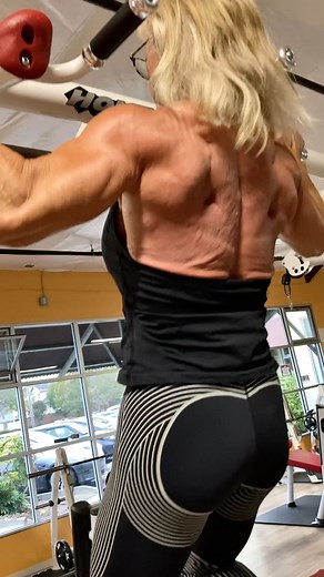 79K views · 1.2K reactions |  "That's my Gramma!"  #LifeAtSeventy #NeverGiveUp #WomensBodyBuilding #Starla #NapoleonDynamite | Carmen Brady | Facebook
