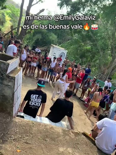 Disfruta del Tambor Venezolano con Emily Galaviz