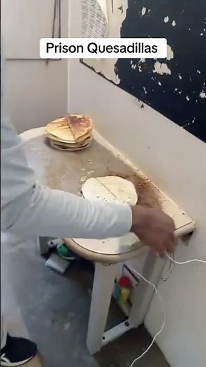Prison Style Quesadillas 🔥