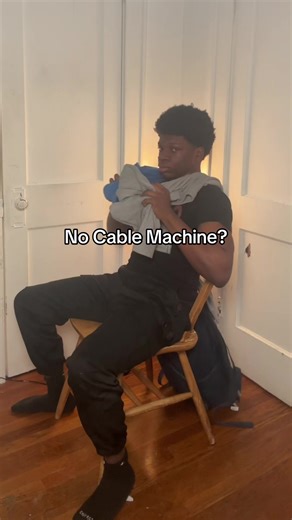 No Cable Machine? No problem. 3 easy ways to train Cable Machine at home Save this and start today #homeworkout # #nogym #workout #cablemachine