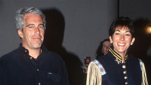 Oversight Dem: Maxwell ‘was very robotic,’ ‘seemed to feel no remorse’ in testimony