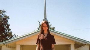 FAMILY TREE (INTRO) (TRADUÇÃO) - Ethel Cain - LETRAS.MUS.BR