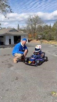 No shade to McLaren, my daughter just likes the color blue. But what’s the best team?? #F1 #redbull