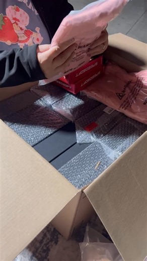 Taylor made golf balls and more man candles being revealed in these XL Amazon Mystery Boxes | Whatnots Over Yonder - PAGE