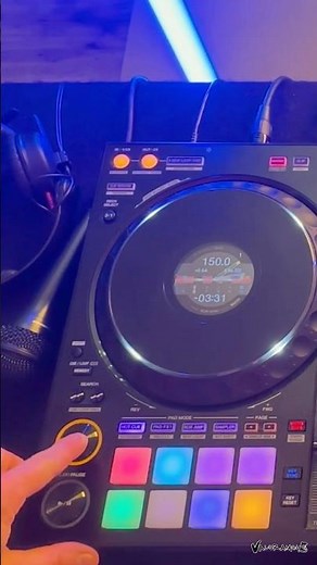 Use of the DDJ-1000 Cue Button to Perfect DJ Timing 🎛️ 🎚️