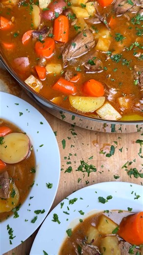 This St. Patrick's Day, whip up a traditional Irish stew made with succulent and flavorful leg of lamb. Lamb Roast 1 3.5 lb. Omaha Steaks New Zealand Boneless Leg of Lamb Roast, cut into 2 inch thick slices (Shop now: https://www.omahasteaks.com/product/New-Zealand-Boneless-Leg-of-Lamb-1-35-lbs-02970?SRC=RZ0616) 1 Tbsp. kosher salt 2 tsp. fresh cracked black pepper 2 Tbsp. avocado oil Irish Stew 2 Tbsp. butter 1 large yellow onion, roughly diced 4 cloves garlic, minced 2 Tbsp. tomato paste ½ cup