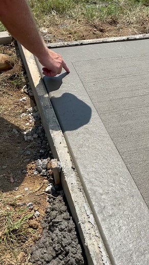 Concrete Smoothing Techniques for DIY Projects