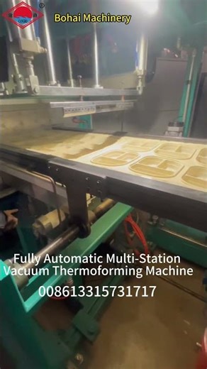 How does a vacuum thermoforming machine form plastic sheets? #thermoformingmachine #thermoforming