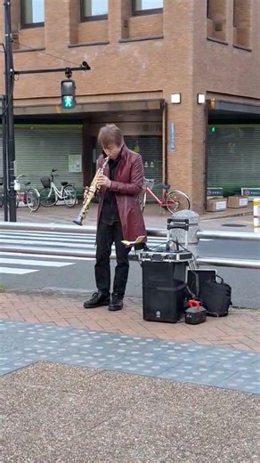 3/22ストリートより#オリビアを聴きながら #ソプラノサックス #路上ライブ