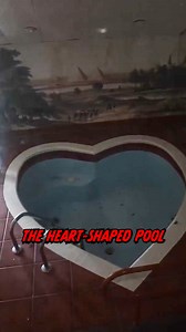 This Love Resort used to have Heart-shaped Pools! ❤️ #Pennsylvania #hotels #urbex | Exploring with Josh