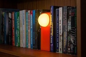 Bookshelf Lamp, Mid Century Modern Nightstand Lamp, Minimal RGB LED Table Lamp, Cozy Housewarming Lamp Gift for Bedroom Decor - Etsy Canada