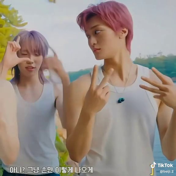 Delicious Maknaez Meal with Taeyoung and Seongmin!