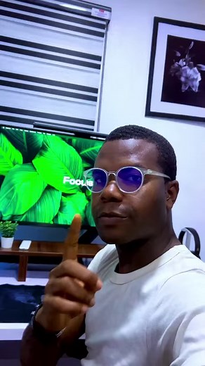 3K views · 18 reactions | Generate fantastic ai pictures with freepik ai by UI Jhonson Want To Learn/MasterUI UX Skills ! Grab Your UI UX Guide Now ! https://payhip.com/b/Xc5sV #ai #ui #ux | Uxintace | Facebook