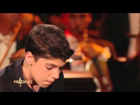 Ilan 13 ans, pianiste, joue "Concerto n°1" de Tchaïkovsky - Prodiges