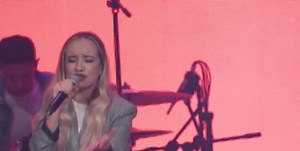 50K views · 3.6K reactions | Inicia tu semana diciendo: “BIENVENIDO ERES ESPIRITU SANTO”  Que cada día de esta semana, a donde vayas y en lo que hagas puedas caminar junto al Espíritu de Dios. ¿Cuántos pueden declararlo?  | Generacion 12 | Facebook