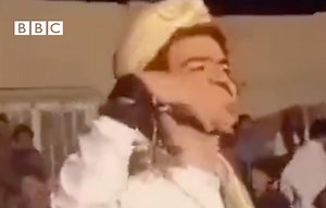 572K views · 1.4K reactions | Худонур: Рақс ё исён? Эрондa озодлик истагини акс эттирган рақс дунёга тарқалди. | BBC Uzbek | Facebook