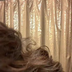 Remove six times more makeup versus manual cleansing with Silk'n Fresh! With its patented 360° Vibration Technology, you'll experience a luxurious, effective cleaning like no other. US: https://silkn.com/products/silkn-fresh CA: https://silkn.ca/products/silkn-fresh 📹: via iamjasmineclarke on IG | Silk'n