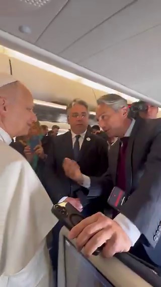 IT HAD TO BE SAID: POPE LEO IS A FRAUD. WHERE WAS HE WHEN JOE BIDEN REPLACED EASTER SUNDAY WITH TRANSGENDER DAY OF VISIBILITY??!! https://t.co/L8qQMDBDxXWhere is that "message of the Gospel", in the bible? When alleged men of christ use the bible to promote their propaganda be careful of who you follow, it certainly isn't God's message.