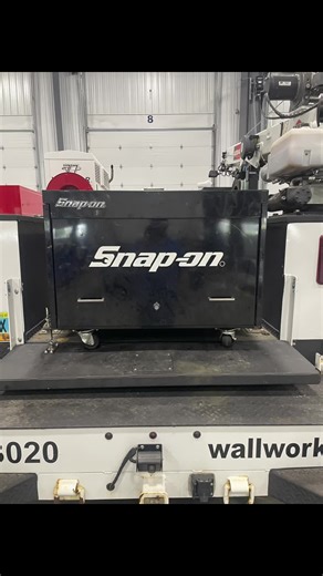 Little tour of my road box, 36” snapon road chest #mobiletruckrepair #kenworth #dieselmechanic #snapontoolbox