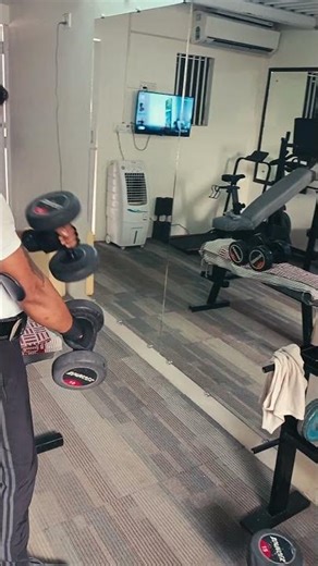 biceps_curl_with_arm_blaster #shortvideo #viralvideo #workout #shorts