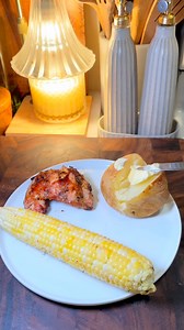 tonight’s dinner: Barbecue chicken thighs, baked potatoes, corn, and tomato salad I got the potatoes, corn, and tomatoes from a cute little farm stand on the way home from our trip! #dinner #familymeals #bakedpotato #potato #chicken #fyp #fypシ #viral | 7kidskitchen