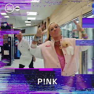 1.7K views · 39 reactions | Music's biggest stars are gearing up to take the stage for the 2022 American Music Awards! Don't miss the show tonight at 8 on ABC. https://7ny.tv/3Vb2POQ | ABC7NY | Facebook