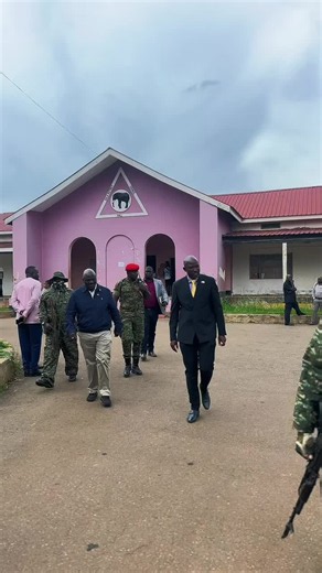 New Government Service Center construction tour in Gulu City